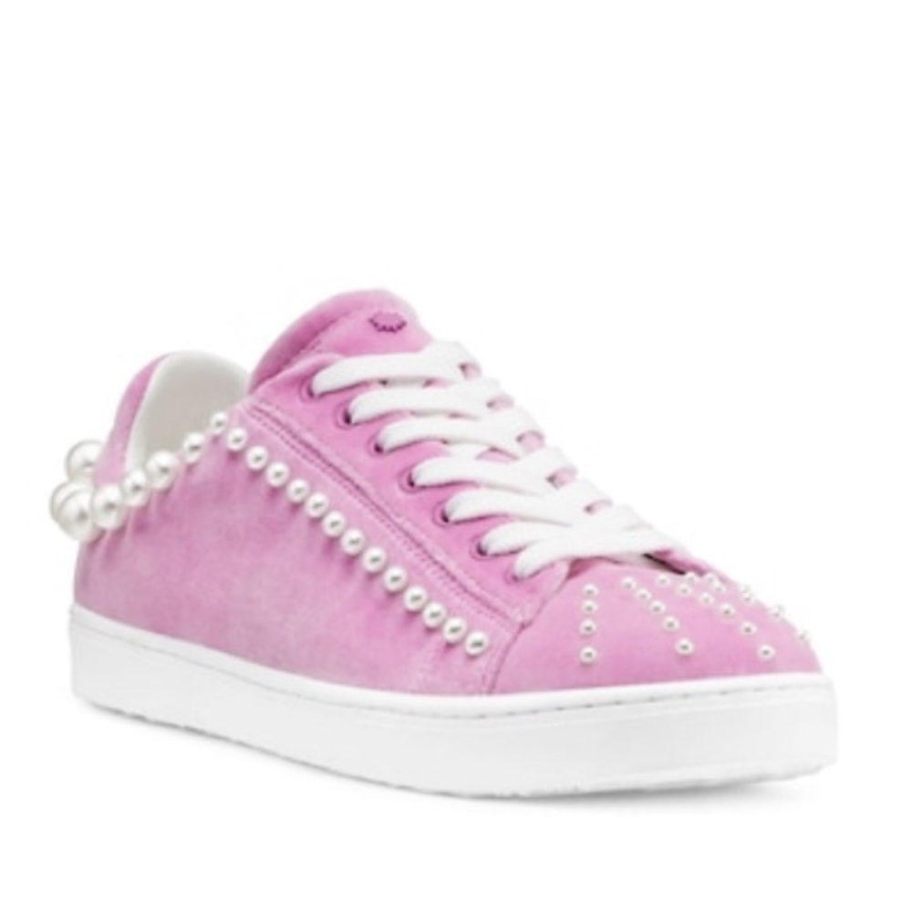 Brand New! STUART WEITZMAN BNIB adorable shoes Goldie Sneaker in Cotton Candy 7B